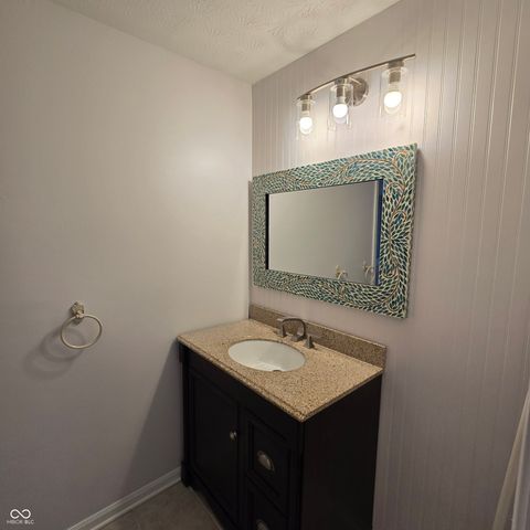 6750 Sundown Drive S, Indianapolis, IN 46254