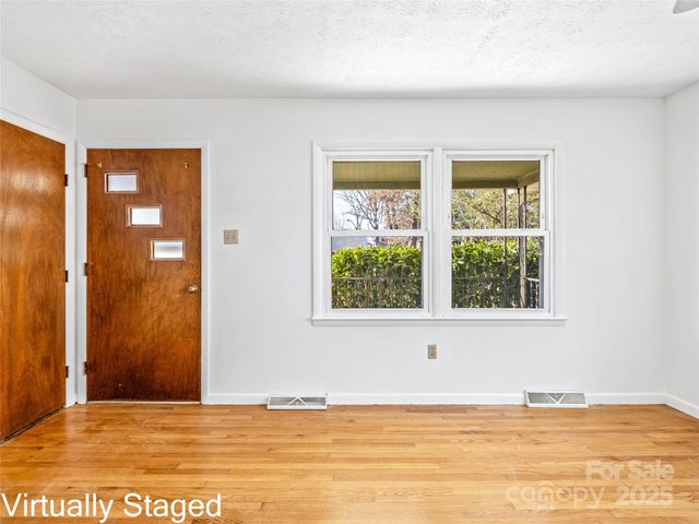 10 Ridge Avenue, Asheville, NC 28803