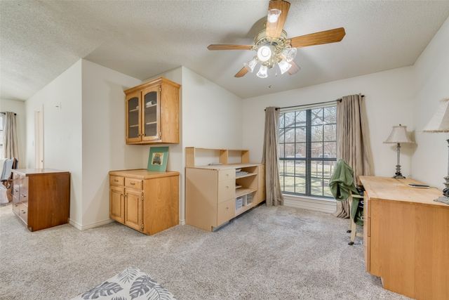 100 Juanita Avenue, Wills Point, TX 75169