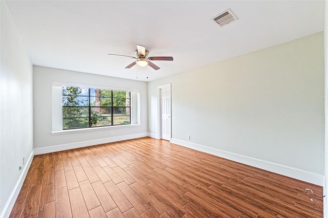 9806 Emnora Lane, Houston, TX 77080