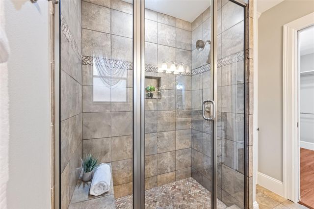 9806 Emnora Lane, Houston, TX 77080