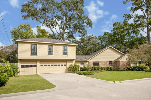 9806 Emnora Lane, Houston, TX 77080