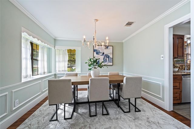 9806 Emnora Lane, Houston, TX 77080