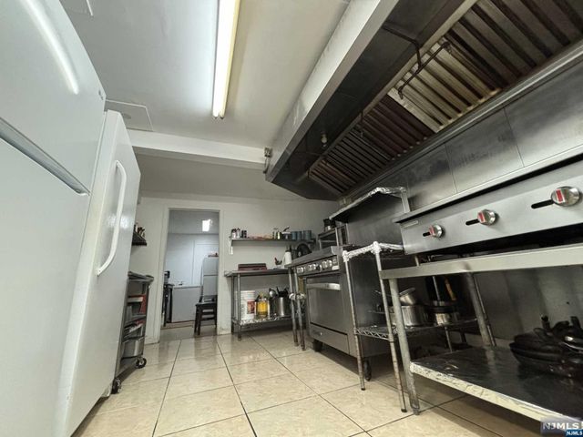 177 Franklin Avenue, Nutley, NJ 07110