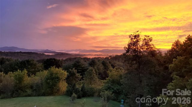 44 Dane Acres Drive, Alexander, NC 28701