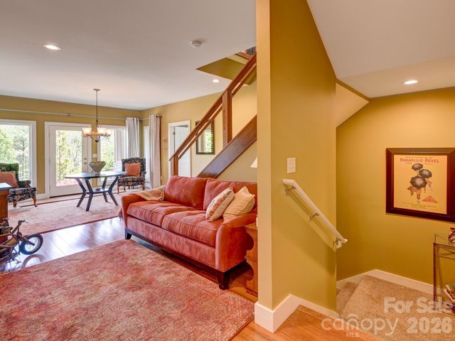 44 Dane Acres Drive, Alexander, NC 28701
