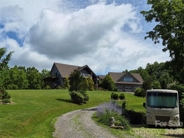44 Dane Acres Drive, Alexander, NC 28701