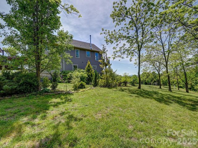 44 Dane Acres Drive, Alexander, NC 28701