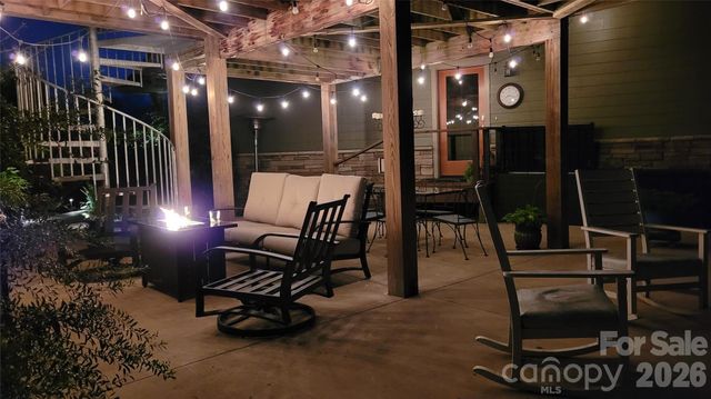 44 Dane Acres Drive, Alexander, NC 28701