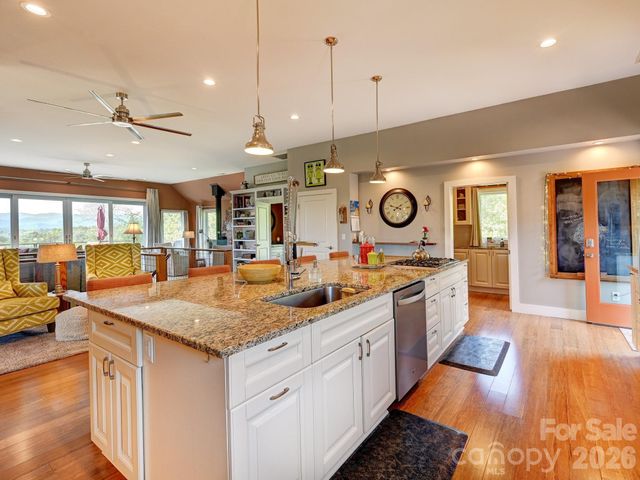 44 Dane Acres Drive, Alexander, NC 28701
