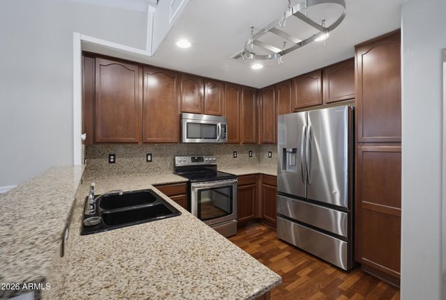 5629 S 21st Place, Phoenix, AZ 85040