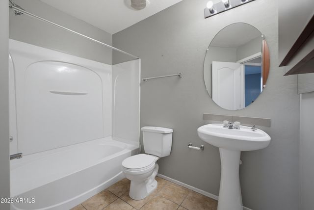 5629 S 21st Place, Phoenix, AZ 85040