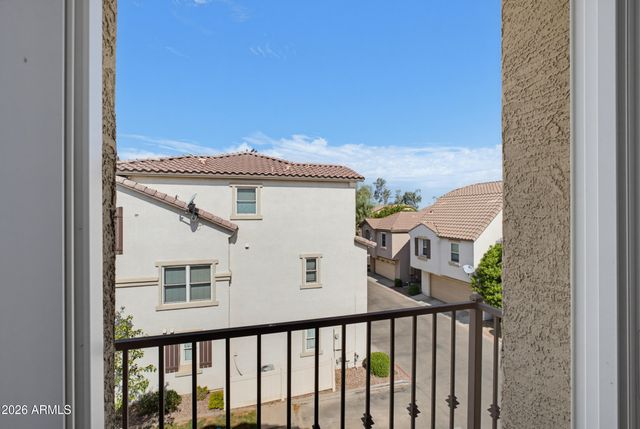 5629 S 21st Place, Phoenix, AZ 85040