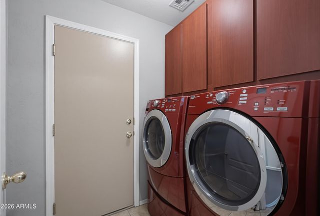 5629 S 21st Place, Phoenix, AZ 85040