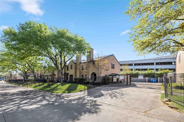 17814 Kings Park Lane, Houston, TX 77058