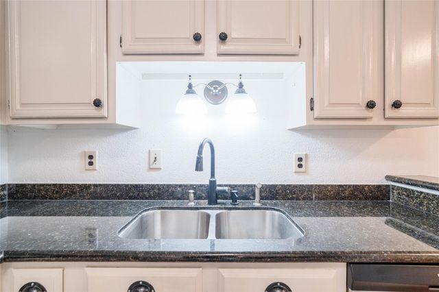 17814 Kings Park Lane, Houston, TX 77058