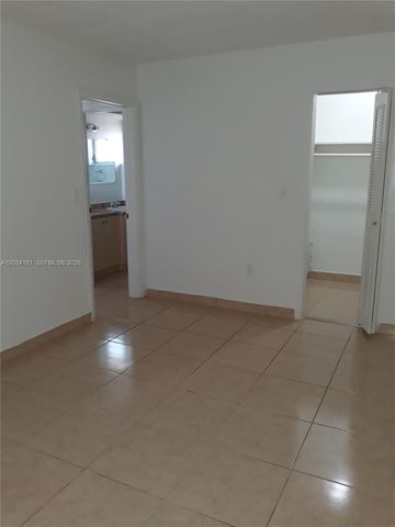 6850 W 14th Ct C28, Hialeah, FL 33014