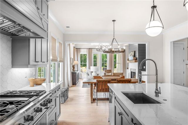 2039 Village Walk, Milton, GA 30004