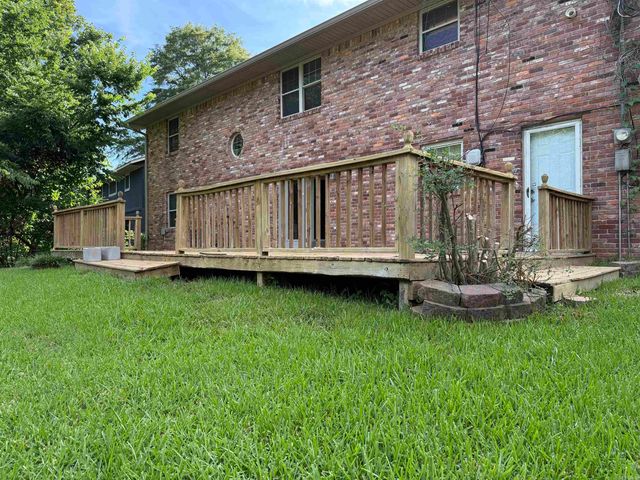 323 Auburn Drive, Little Rock, AR 72205