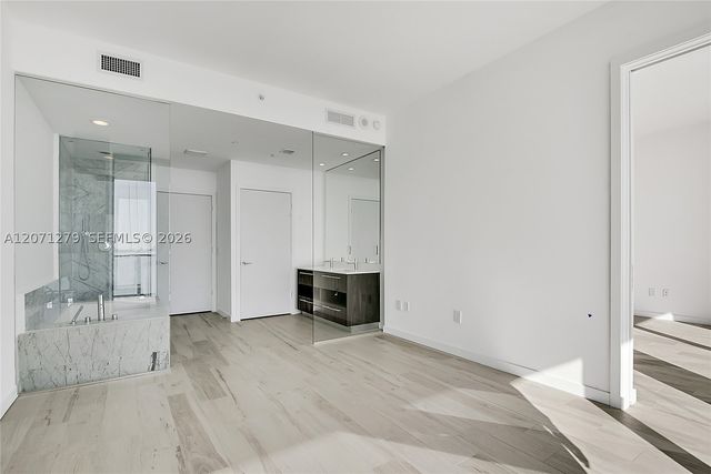 480 NE 31st St 904, Miami, FL 33137