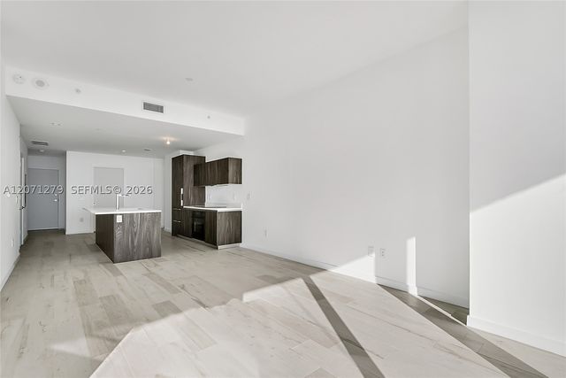 480 NE 31st St 904, Miami, FL 33137