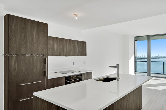 480 NE 31st St 904, Miami, FL 33137