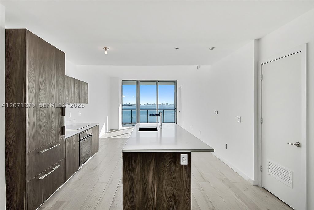 480 NE 31st St 904, Miami, FL 33137
