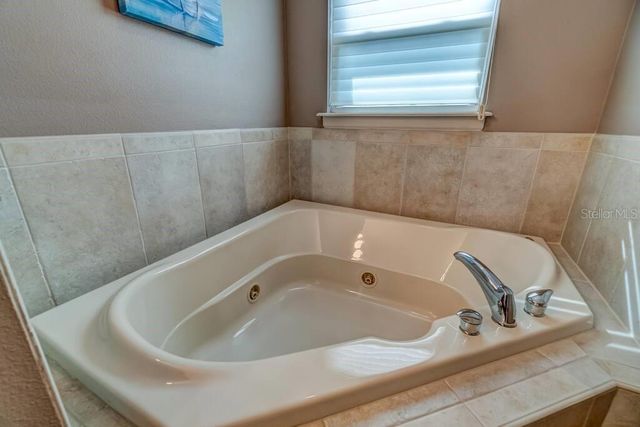 241 17TH STREET N, Bradenton Beach, FL 34217