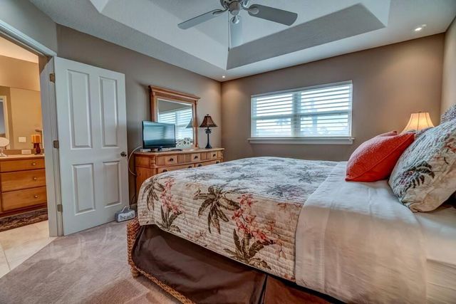 241 17TH STREET N, Bradenton Beach, FL 34217