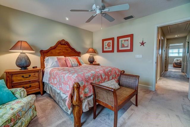 241 17TH STREET N, Bradenton Beach, FL 34217