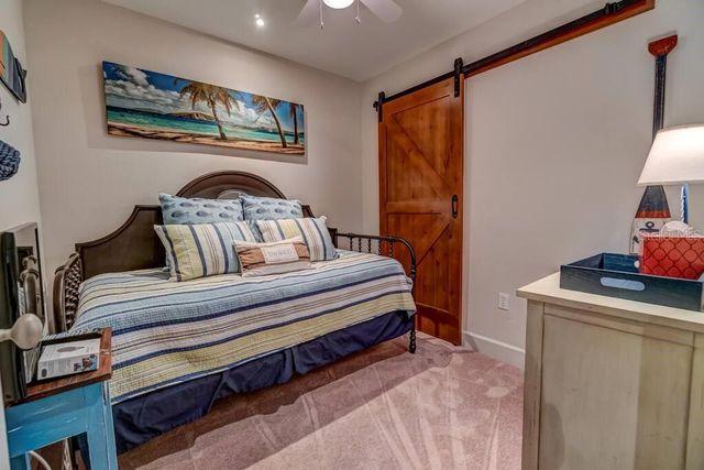 241 17TH STREET N, Bradenton Beach, FL 34217