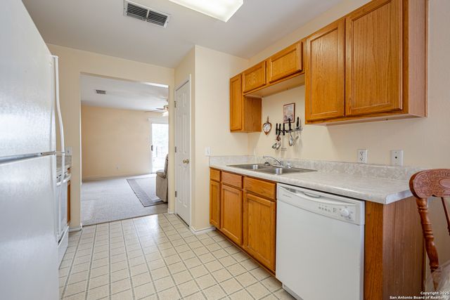 327 Juniper, San Antonio, TX 78223