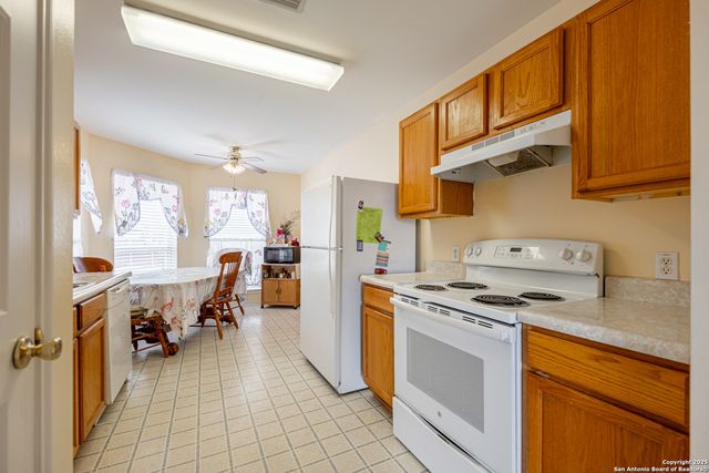 327 Juniper, San Antonio, TX 78223