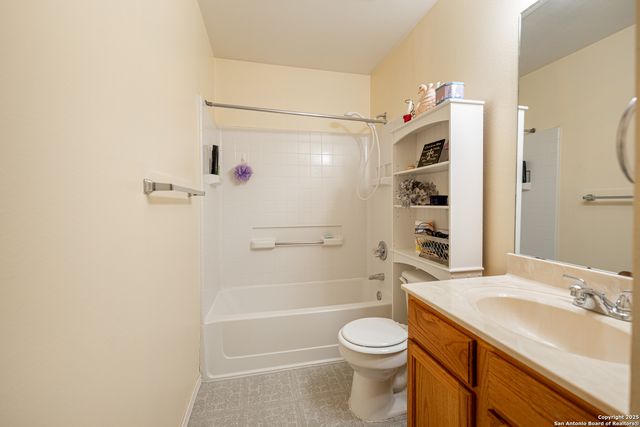 327 Juniper, San Antonio, TX 78223