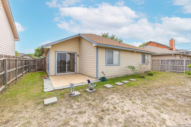 327 Juniper, San Antonio, TX 78223