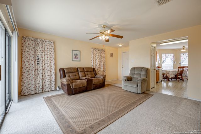 327 Juniper, San Antonio, TX 78223