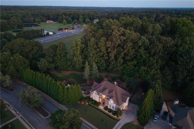 2675 Bolton Abbey SW Drive, Marietta, GA 30064