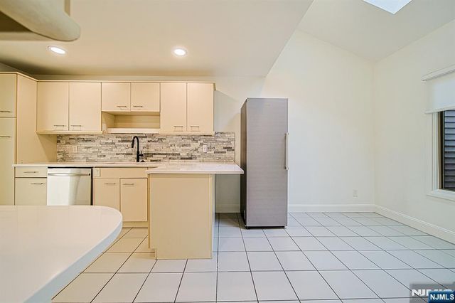 356 French Court, Teaneck, NJ 07666