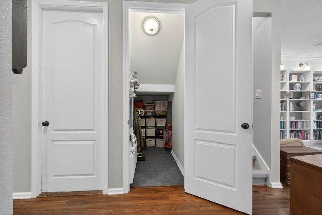 712 Wooded Hamlet Ct, St Augustine, FL 32084