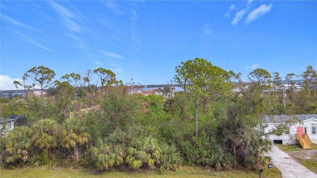 5248 NOYES LANE, Port Charlotte, FL 33981