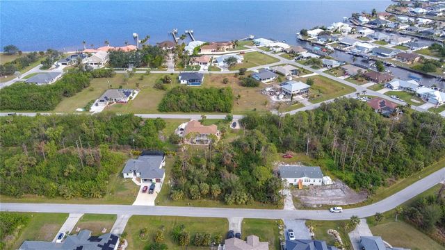 5248 NOYES LANE, Port Charlotte, FL 33981