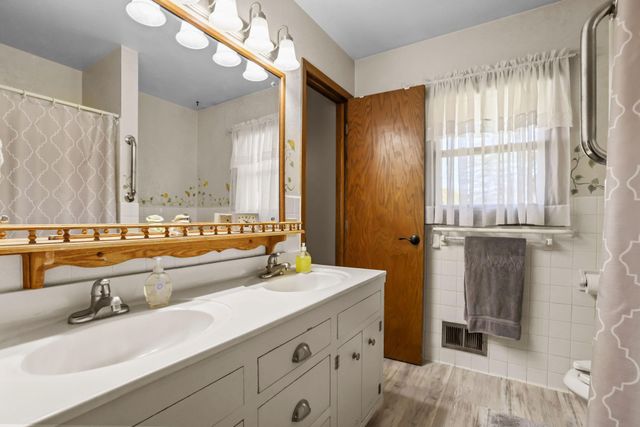 20525 Harrow Avenue N, Forest Lake, MN 55025