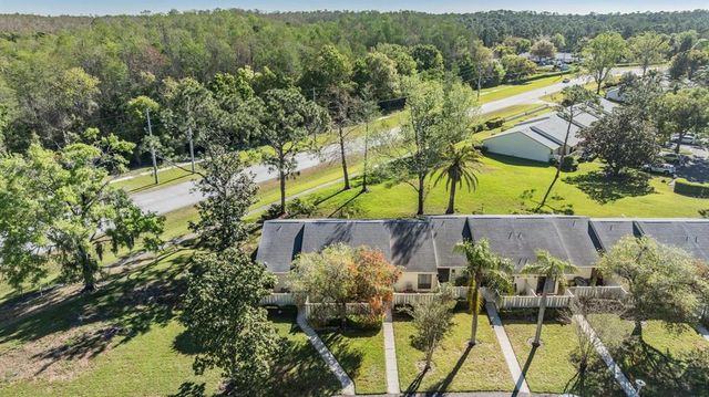 1333 SHADY PINE WAY B, Tarpon Springs, FL 34688