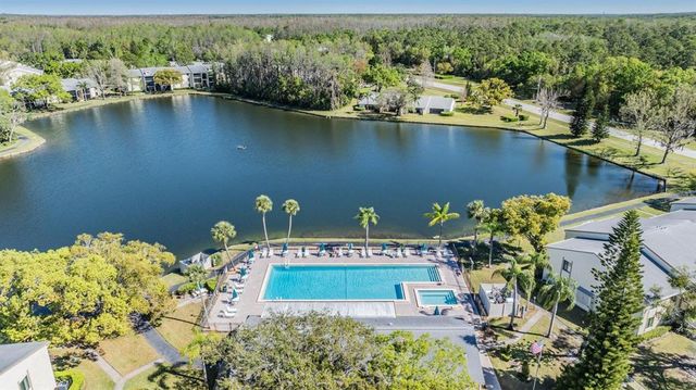 1333 SHADY PINE WAY B, Tarpon Springs, FL 34688