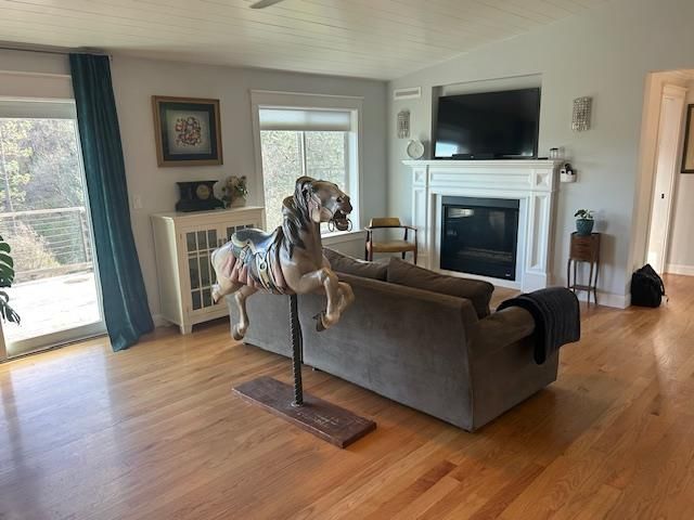 11647 Globe Ln, Grass Valley, CA 95949