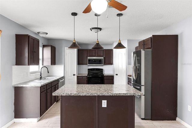 257 VERVAIN AVENUE, Davenport, FL 33837