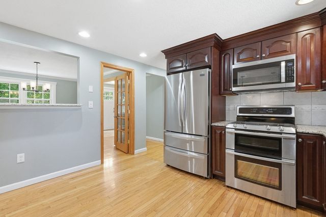 1105 Stony Hill Rd, Wilbraham, MA 01095