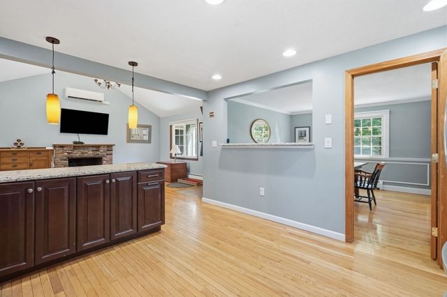 1105 Stony Hill Rd, Wilbraham, MA 01095