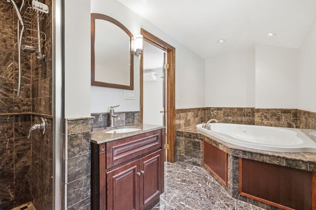 1105 Stony Hill Rd, Wilbraham, MA 01095