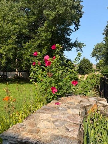 1105 Stony Hill Rd, Wilbraham, MA 01095